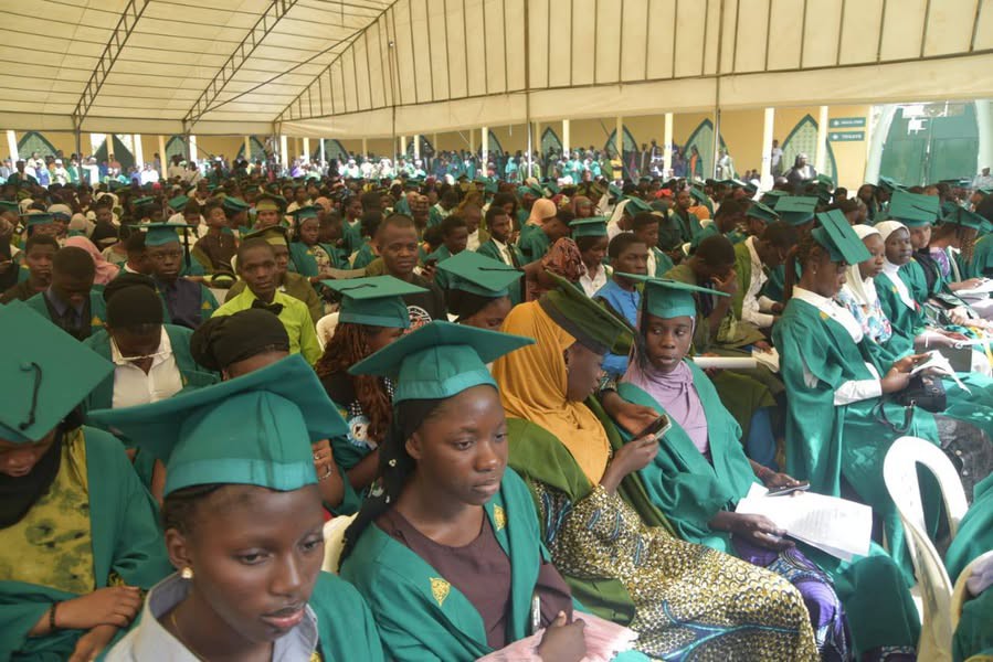10,054 fresh students take ABU matriculation oath